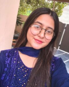 Cute girls DP stylish selfie image