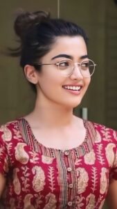 Stylish girls DP trendy outfit look photo