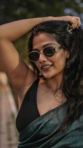 Stylish girls DP classy girl portrait HD