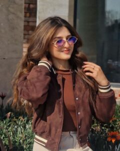 Stylish girls DP aesthetic HD wallpaper