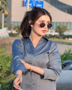 Stylish girls DP confident attitude image