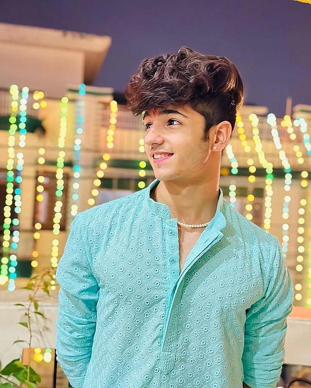 stylish boys dp