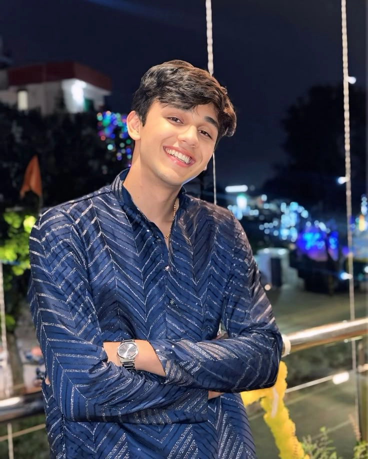 unique boys dp