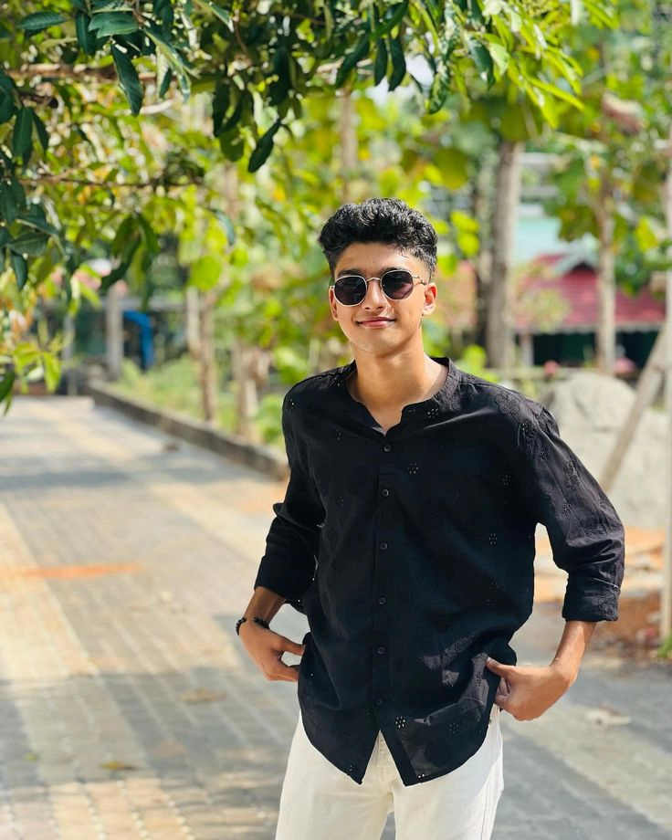 aesthetic boys dp