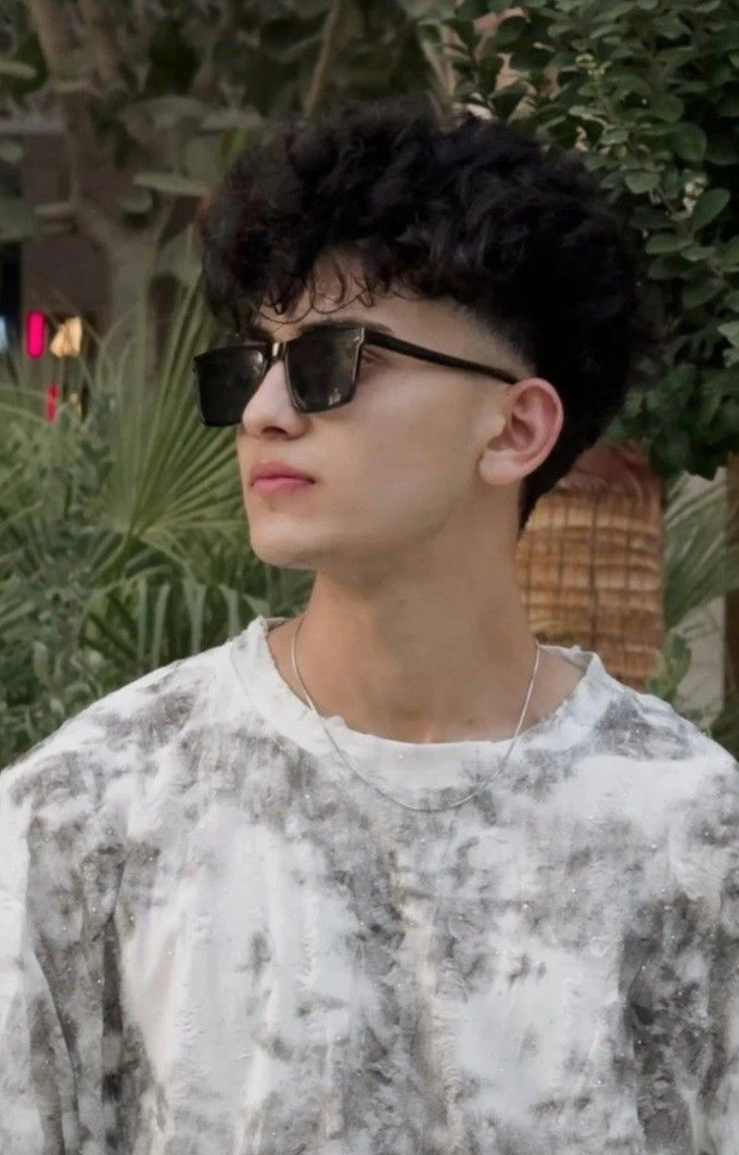 sad boys dp photo