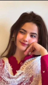 cute girls dp whatsapp simple