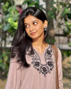 lovely girls dp