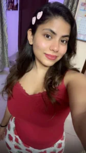 hot instagram girls dp